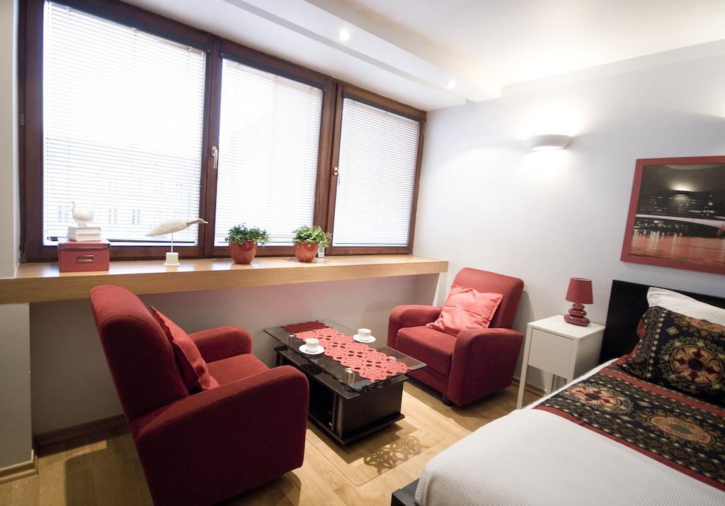 Warsawrent Hit Apartments ภายนอก รูปภาพ