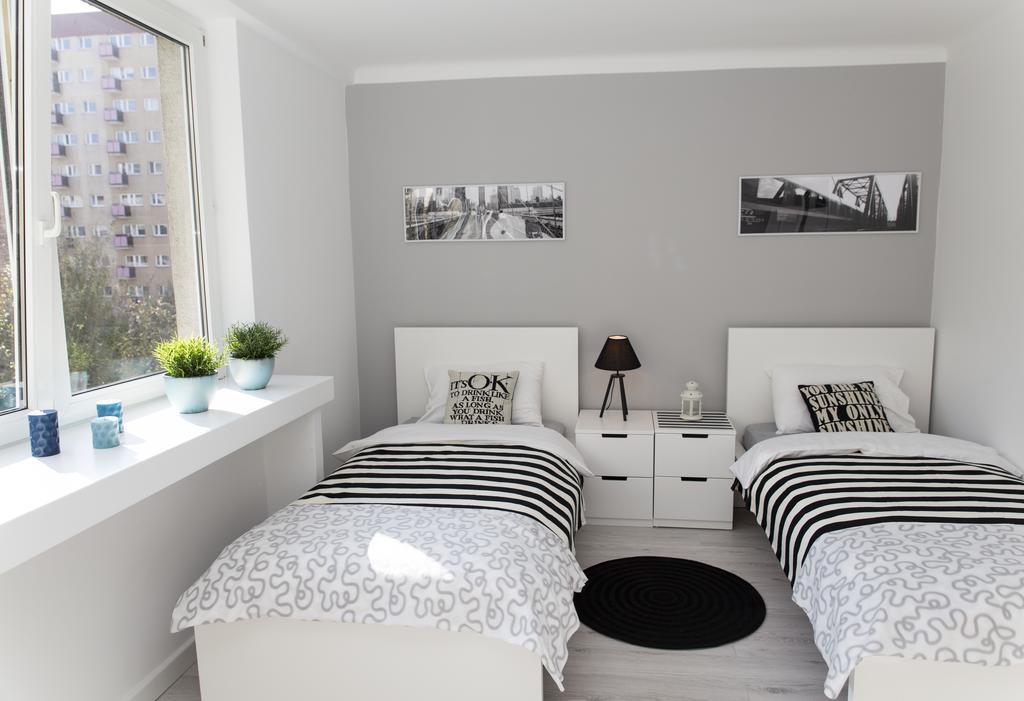 Warsawrent Hit Apartments ภายนอก รูปภาพ